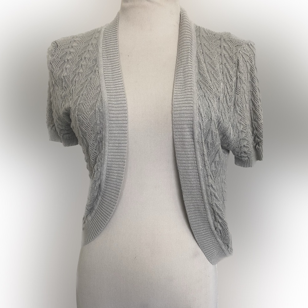 Jon & Anna Open Front Cropped Cardigan